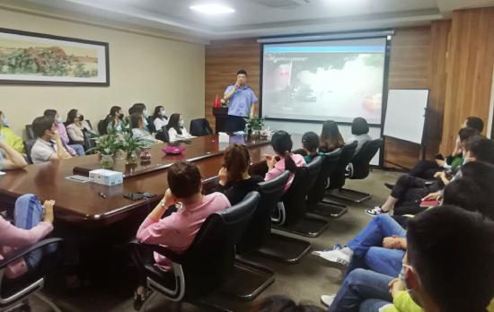 安全無小事,警鐘需長鳴!科進·澳思泰開展“防震與消防安全知識“宣講活動 安全無小事,警鐘需長鳴!科進·澳思泰開展“防震與消防安全知識“宣講活動